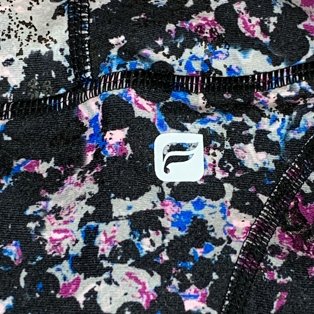 Fabletics (M) High Rise Powerhold leggings - Picture 6 of 6